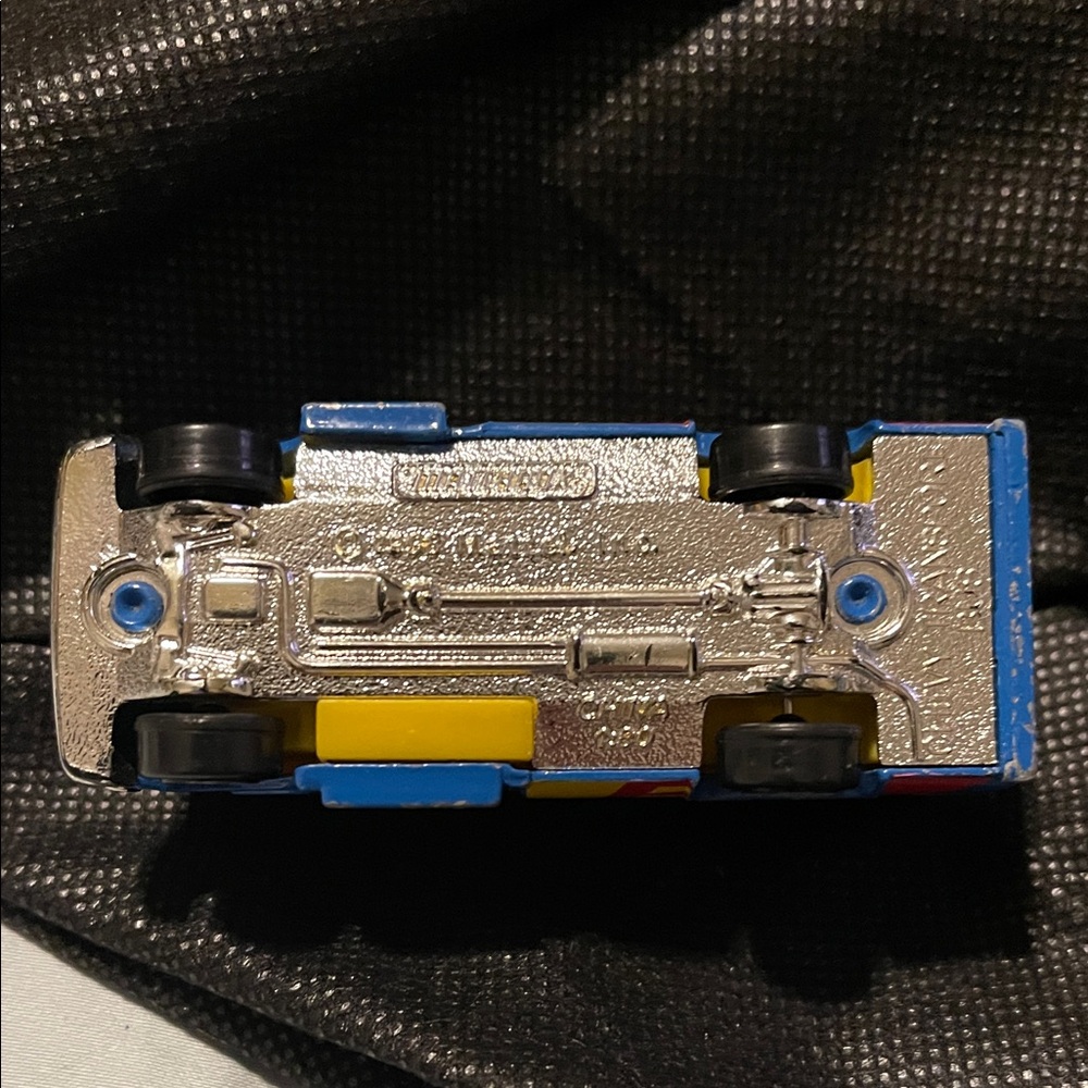 Matchbox Chevy Transport - Picture 2 of 2